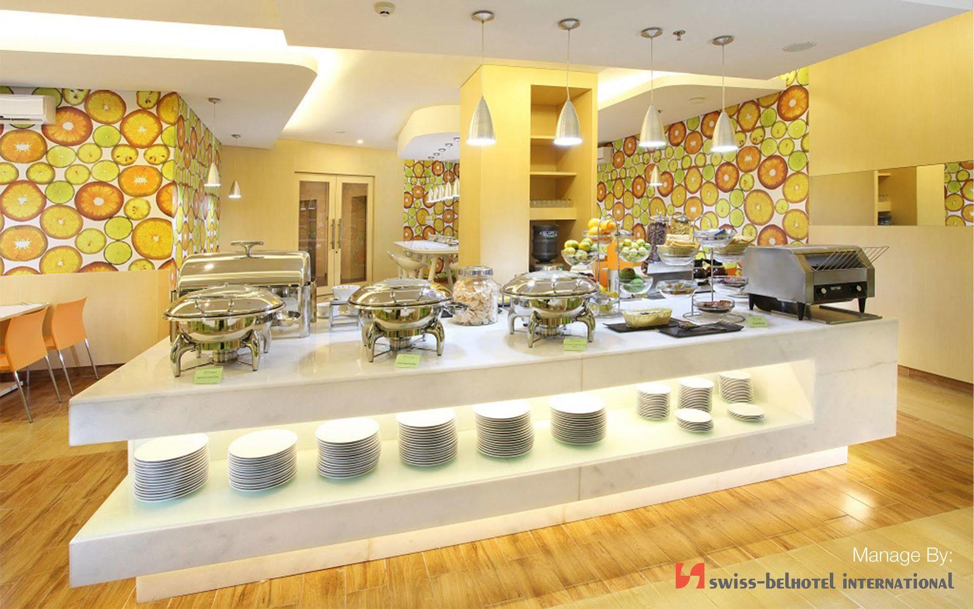 Zest Airport Jakarta By Swiss-Belhotel International Tangerang Dış mekan fotoğraf